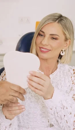 GALLERY-5-Dentist-in-Dubai-747x1024